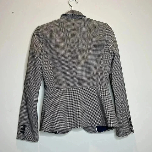 Banana Republic Stripped Blazer  - Picture 8 of 8